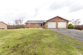 169 Ellen Dr, Wellsburg, WV 26070