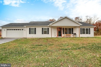 405 Small Valley Rd, Halifax, PA 17032