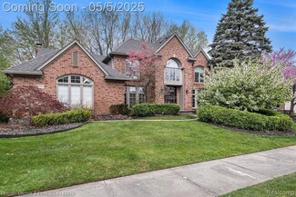 25807 Laramie Dr Unit 7, Novi, MI 48374