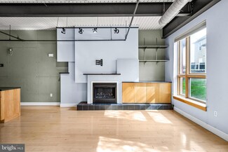 75 Maple St Unit 102, Conshohocken, PA 19428