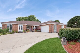 12950 S Moody Ave, Palos Heights, IL 60463