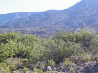 1683 Canyon Dr, Clarkdale, AZ 86324