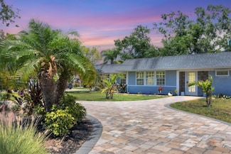 6931 Magellan Way, Sarasota, FL 34243