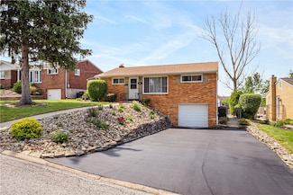 513 Elaine Dr, Pittsburgh, PA 15236