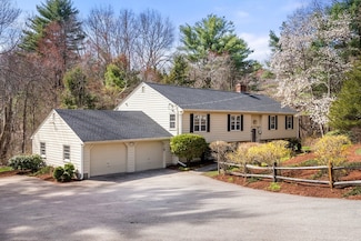 39 Dakin Rd, Sudbury, MA 01776