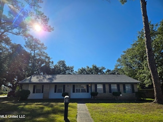 12508 Lakeland Ct, Gulfport, MS 39503