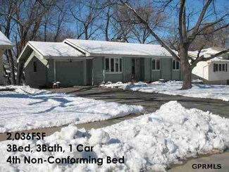 6622 S 85th Ave, Omaha, NE 68127