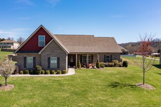 52 Chancery Ct, Piney Flats, TN 37686