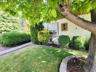 2350 N Terry St Unit 55, Eugene, OR 97402