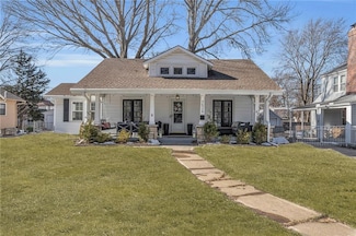 7524 McGee St, Kansas City, MO 64114