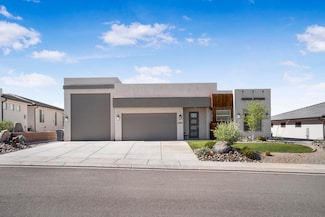 2968 Photinia Dr, St. George, UT 84790