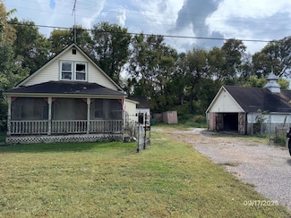 610 E Parker Ave E, Dassel, MN 55325