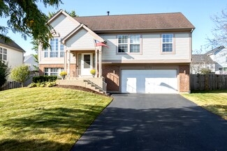 1531 Stockton Ln, Crystal Lake, IL 60014