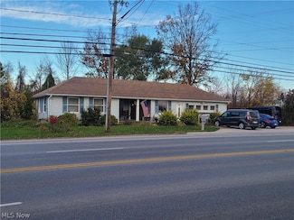 4872 Leavitt Rd, Lorain, OH 44053