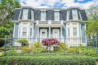 28 Woodbine St, Roxbury, MA 02119