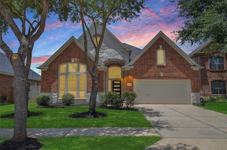 3910 Jade Cove Ln, Sugar Land, TX 77479