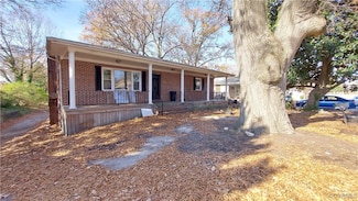 306 N 12th Ave, Hopewell, VA 23860