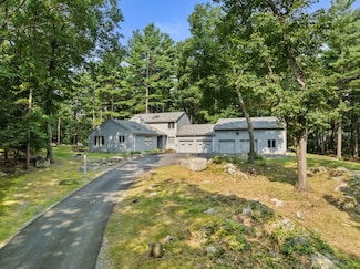 31 Dedham St, Sharon, MA 02067