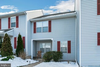 101 Essex Ct, Lansdale, PA 19446