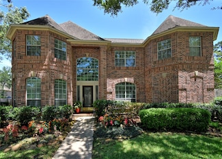 2810 Whispering Fern Ct, Kingwood, TX 77345