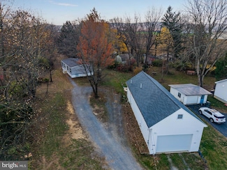 1323 Church St, Carlisle, PA 17015