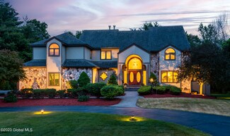 1230 Milton Keynes Dr, Schenectady, NY 12309