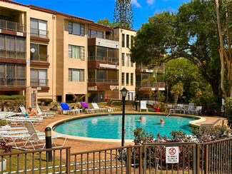 6010 S Falls Circle Dr Unit 305, Lauderhill, FL 33319