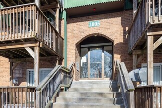 2005 Tall Oaks Dr Unit 2, Aurora, IL 60505