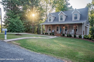 804 Lake Ridge Dr, Alexander City, AL 35010