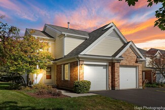 4800 Turnberry Dr, Hoffman Estates, IL 60010