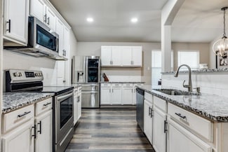 535 Harding Ln, Lavon, TX 75166
