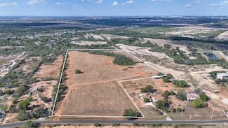 000 von Ormy Rd, von Ormy, TX 78073