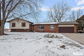 1 Quail Ln, Jacksonville, IL 62650