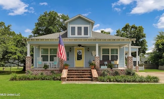 605 Magnolia St, Long Beach, MS 39560