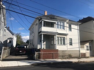 1040 Stafford Rd, Fall River, MA 02721