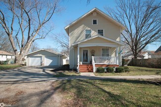 607 N 13th St, Clarinda, IA 51632