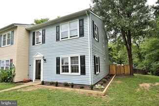 9500 Mooregate Ct, Lorton, VA 22079