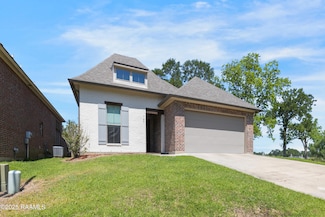 147 Heathwood Dr, Broussard, LA 70518