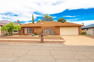 806 Agua Caliente Dr, El Paso, TX 79912