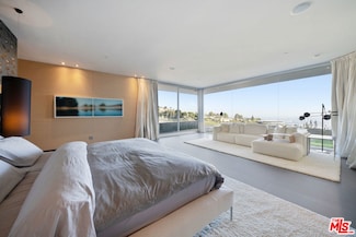 1610 Carla Ridge, Beverly Hills, CA 90210