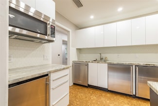 2732 Mateur St, Dallas, TX 75211