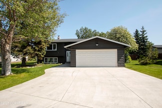 3641 Hazen Cir, Anchorage, AK 99515