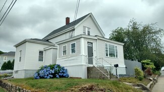 1736 Stafford Rd, Fall River, MA 02721