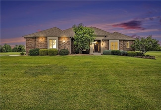 11630 S Walnut St, Olathe, KS 66061