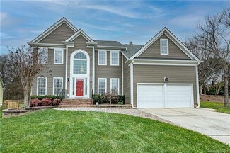 8804 Breezy Knoll Ct, Charlotte, NC 28210