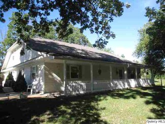 1363 N 2000th Ave, Mendon, IL 62351