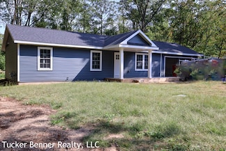 1556 Carlton St, Muskegon, MI 49442