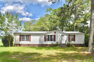 5175 Tobacco Rd, Orrum, NC 28369