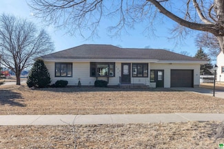 530 South St, Moville, IA 51039