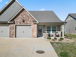 99 Morning Mist Dr, Rossville, GA 30741